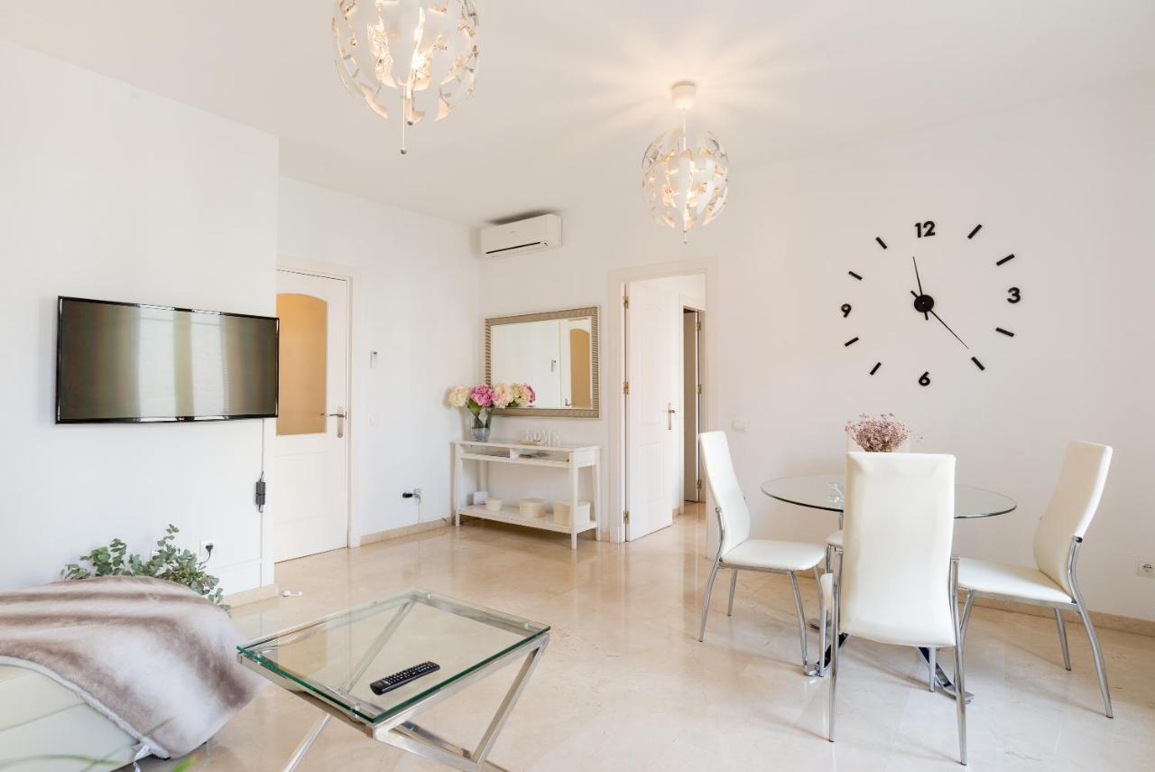 Agua I & Seasonal Pool By Ele Apartments Malaga Zewnętrze zdjęcie