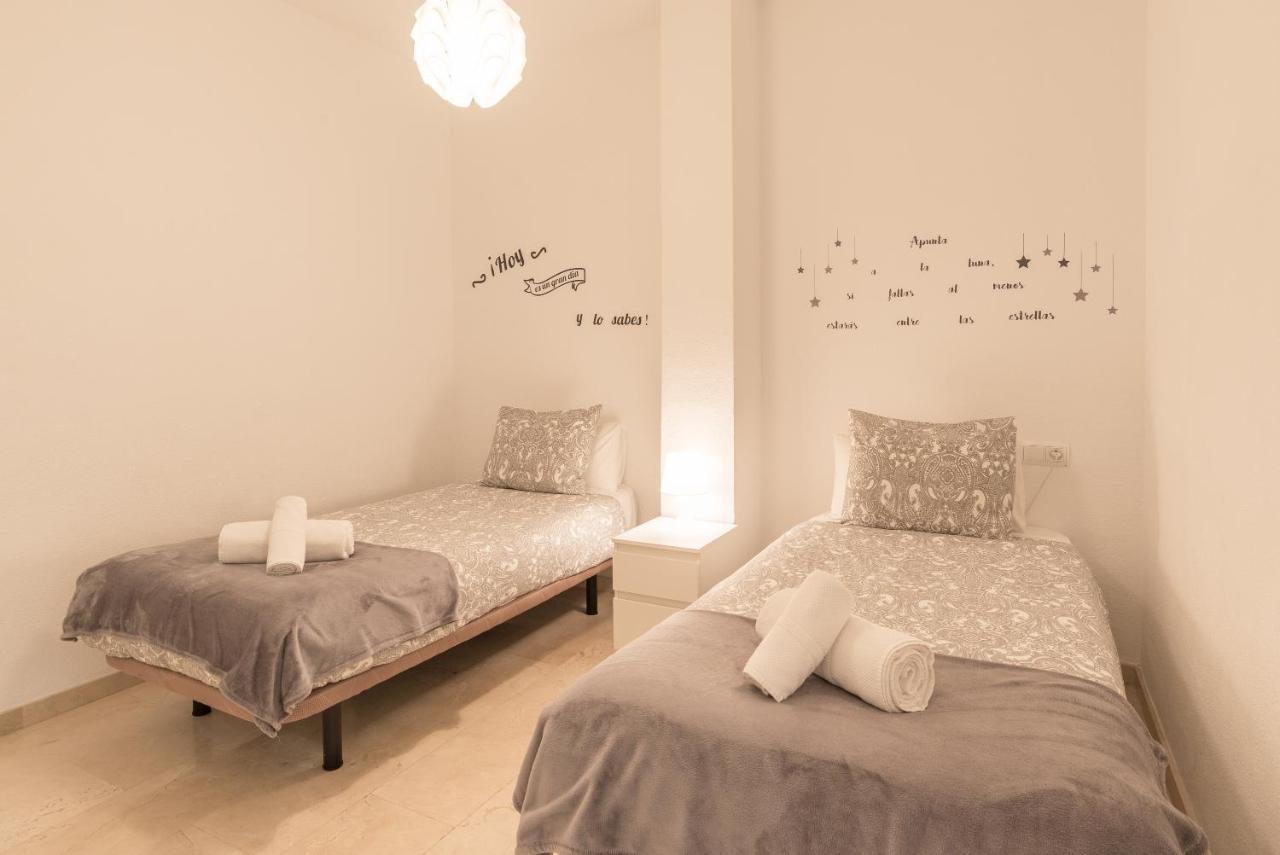 Agua I & Seasonal Pool By Ele Apartments Malaga Zewnętrze zdjęcie